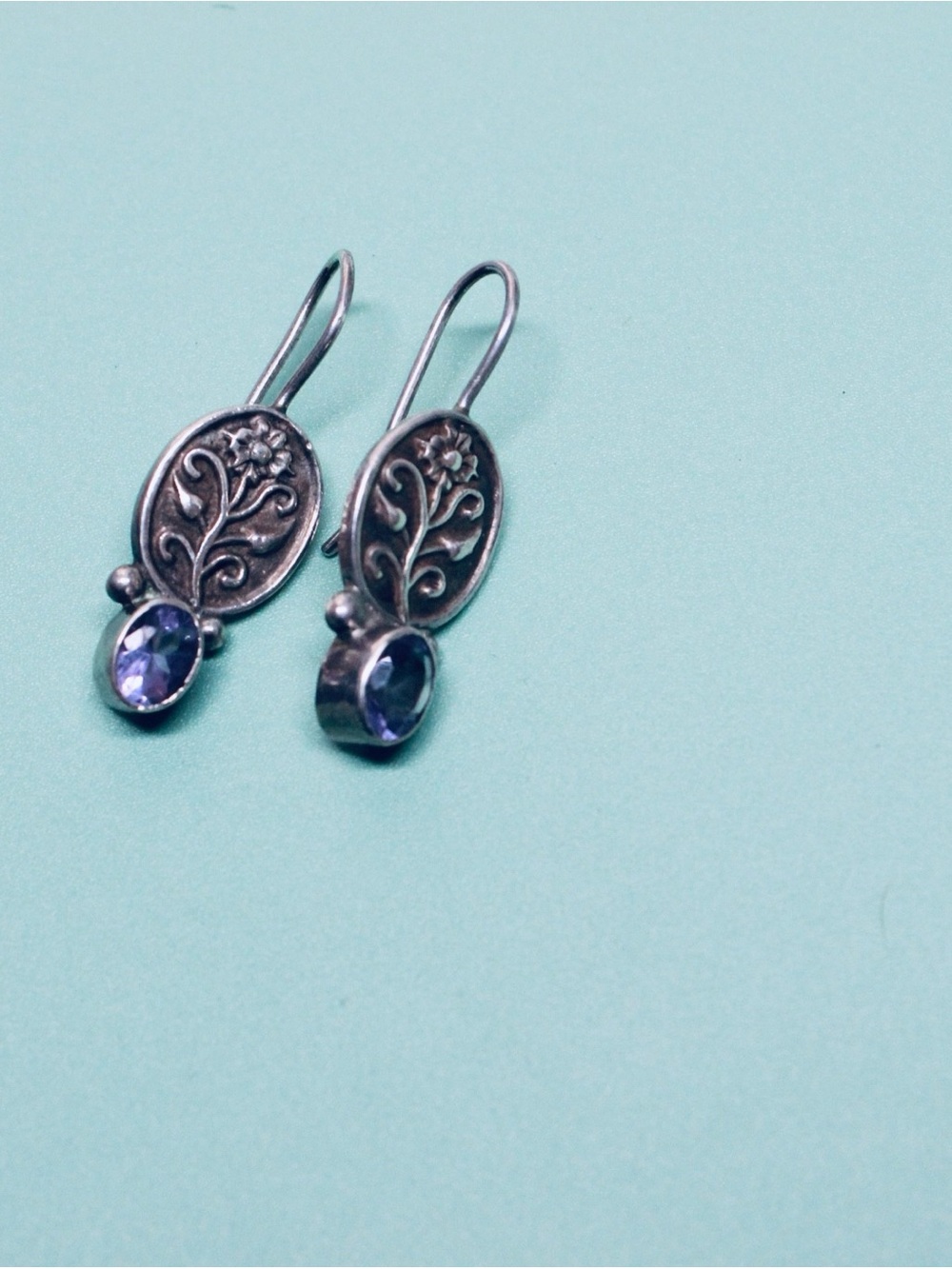 Vintage Sterling Silver Floral Drop Earrings with Purple Gemstones – .925 Silver
